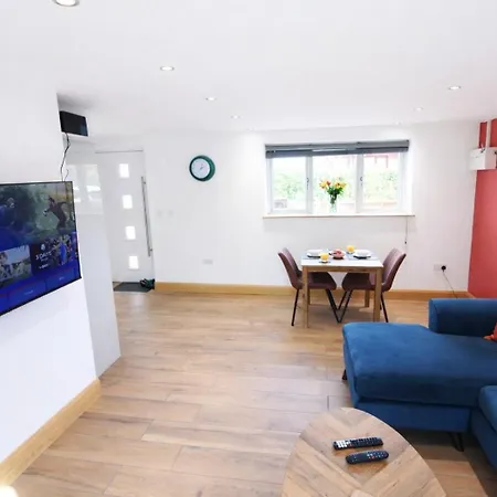 Myrtle Cottage, In A Small Village Location, Perfect For A Romantic Break With Hot Tub Nyaraló *